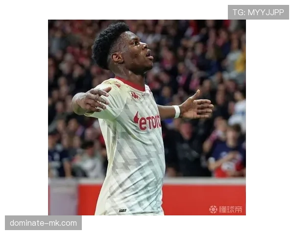 楚阿梅尼状态回暖，数据亮眼成中场新星