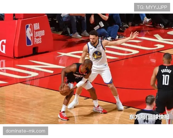 哈登利用挡拆创造投篮空间提升得分效率明显优于利拉德